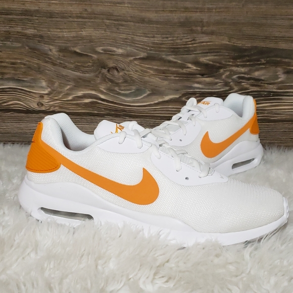New Nike Air Max Oketo White Orange Sneakers - Picture 6 of 8
